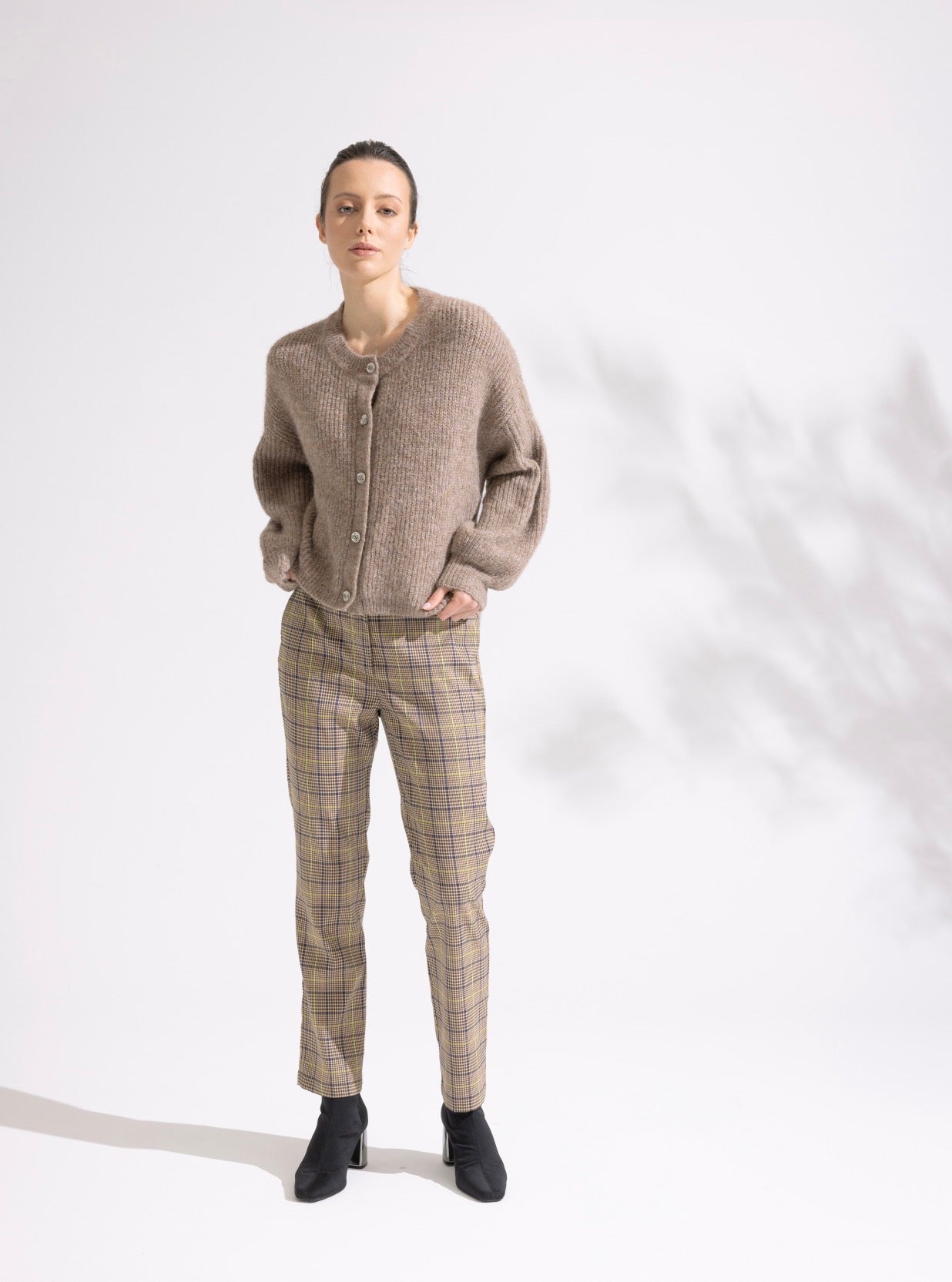 BLACKLIST - Aire Cardigan (Camel)
