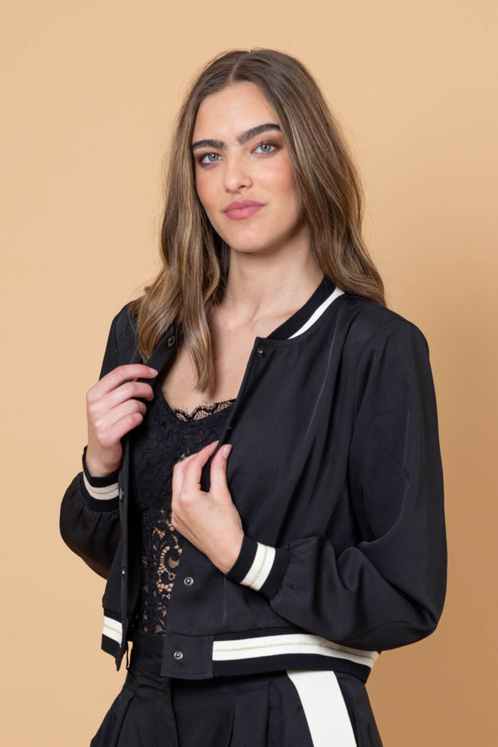 AMAYA - Ashlee Bomber (Black)