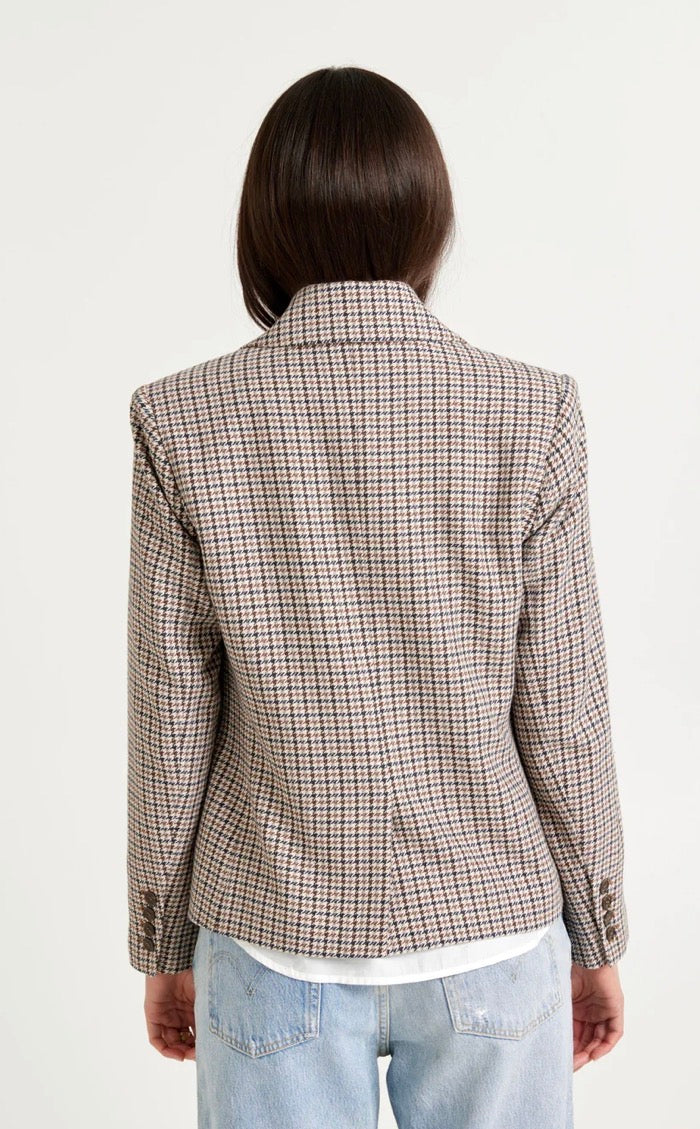 TUESDAY LABEL - Ralph Blazer