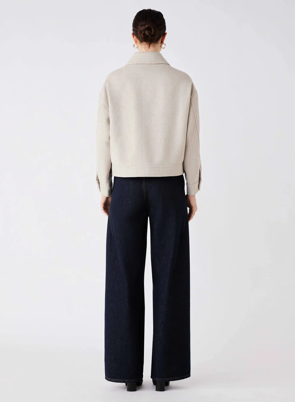 ESMAEÉ - Stopover Jacket