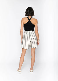 BLACKLIST - Vena Top Black