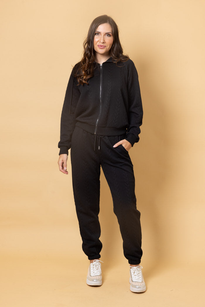 CHARLO - Adalee Pant Embossed (Black)