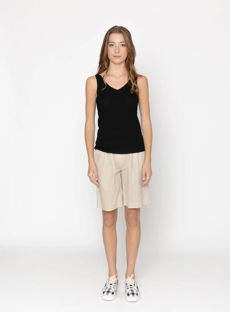 TWO BY TWO - Varia Top (Black)