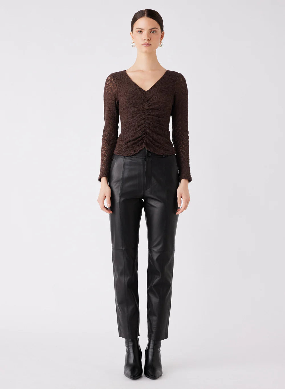 ESMAEÉ - Exile Lace Top